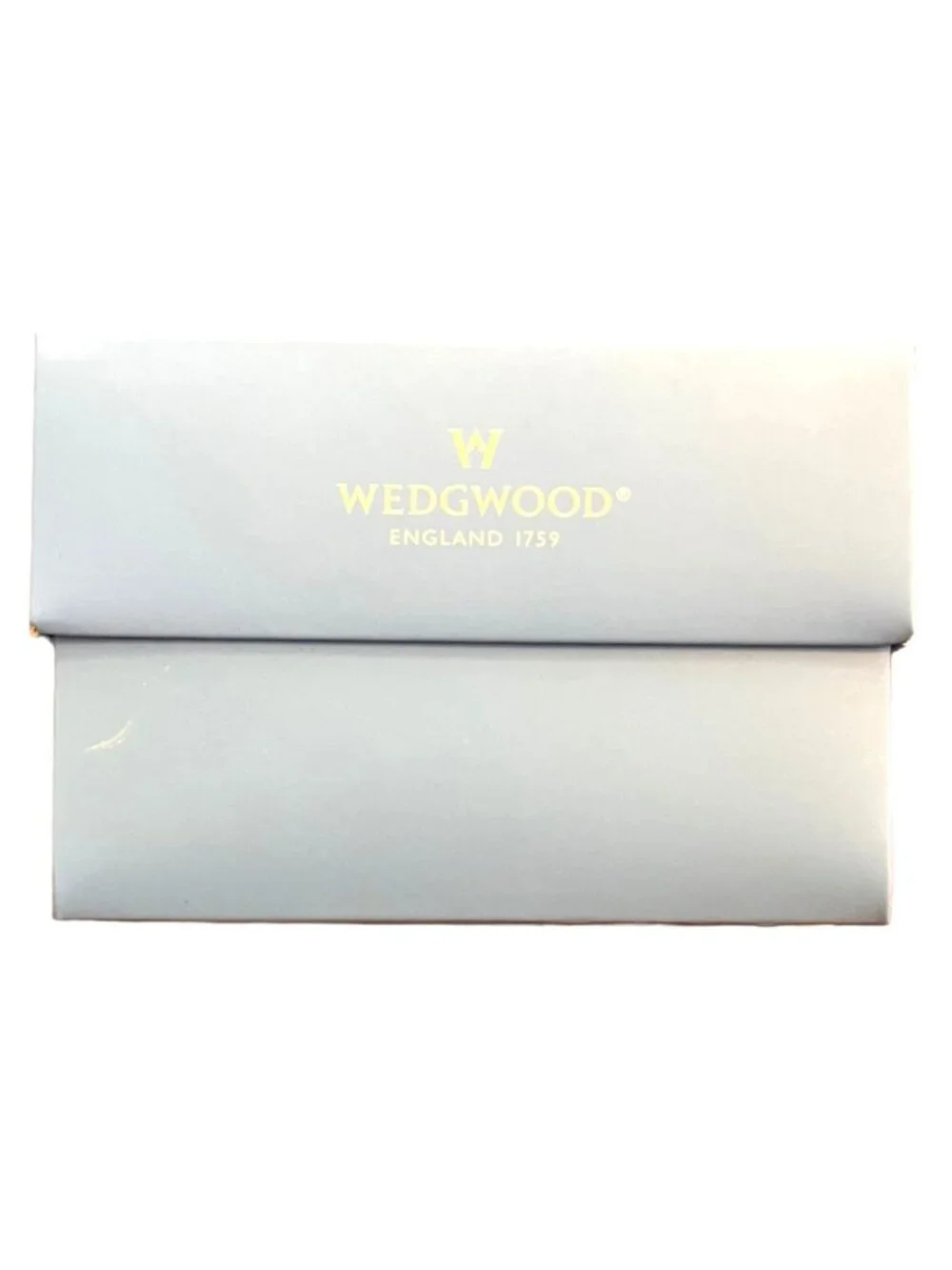 Wedgwood Holiday Snowflake Ornament White Tear Drop In Box - NEW - Christmas
